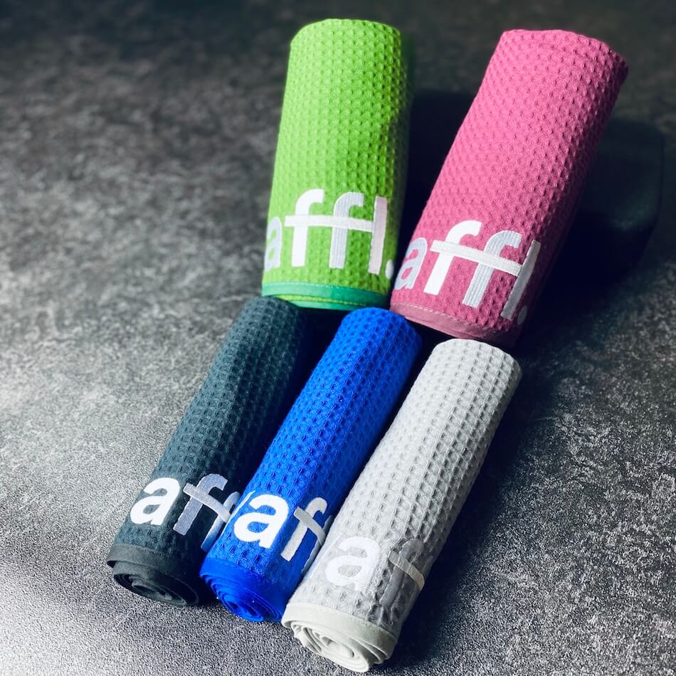 Large and mini waffl bundle (2 large and 3 minis any color)